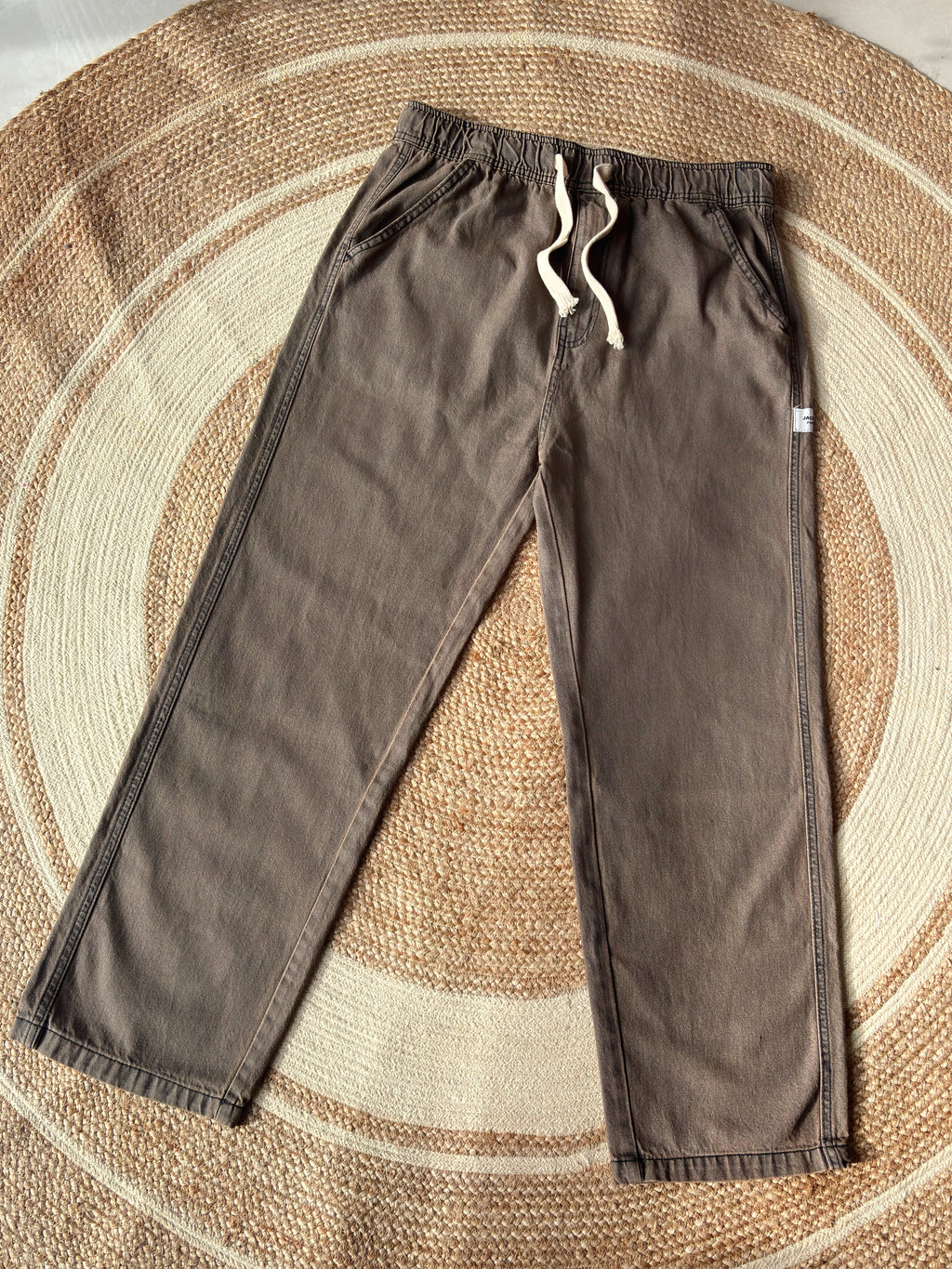 Finipiq 100% Export (Coffee) Korean semi-baggy denim.🍃