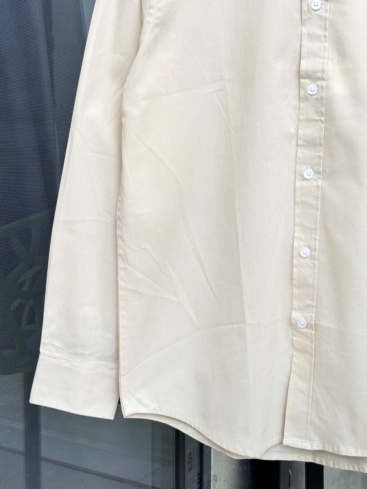 FINIPIQ Oxford (Off-White) Shirt.