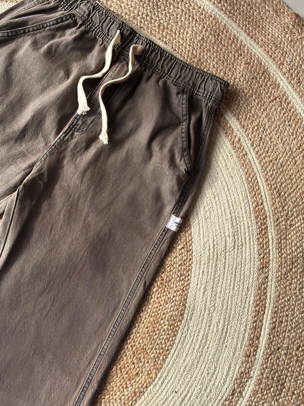 Finipiq 100% Export (Coffee) Korean semi-baggy denim.🍃