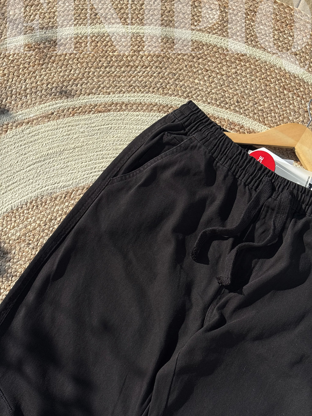 Timeless Finipiq Semi-Baggy Black Drift Gabardine Trouser.🍃