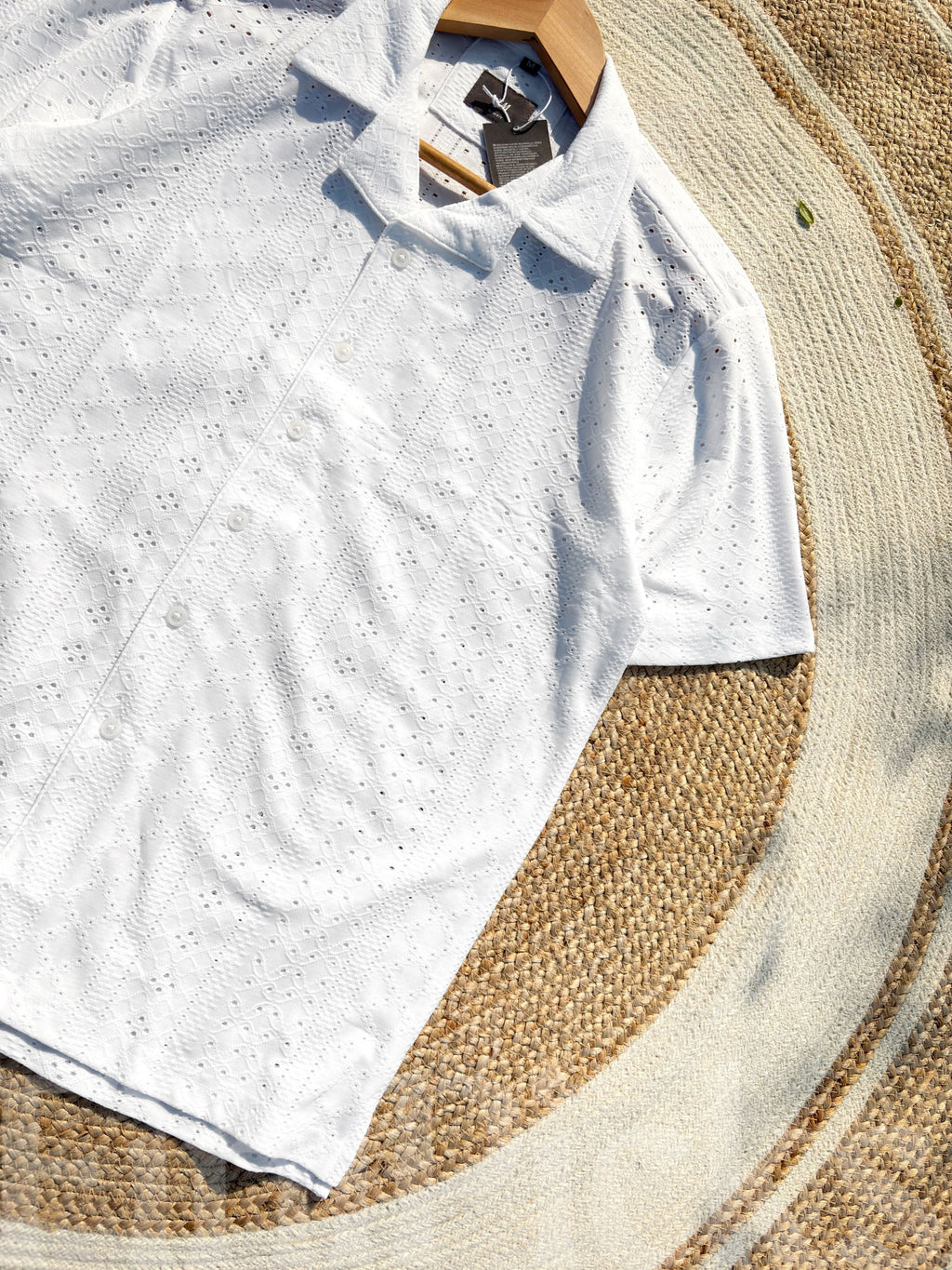 Lace-textured cuban shirt
