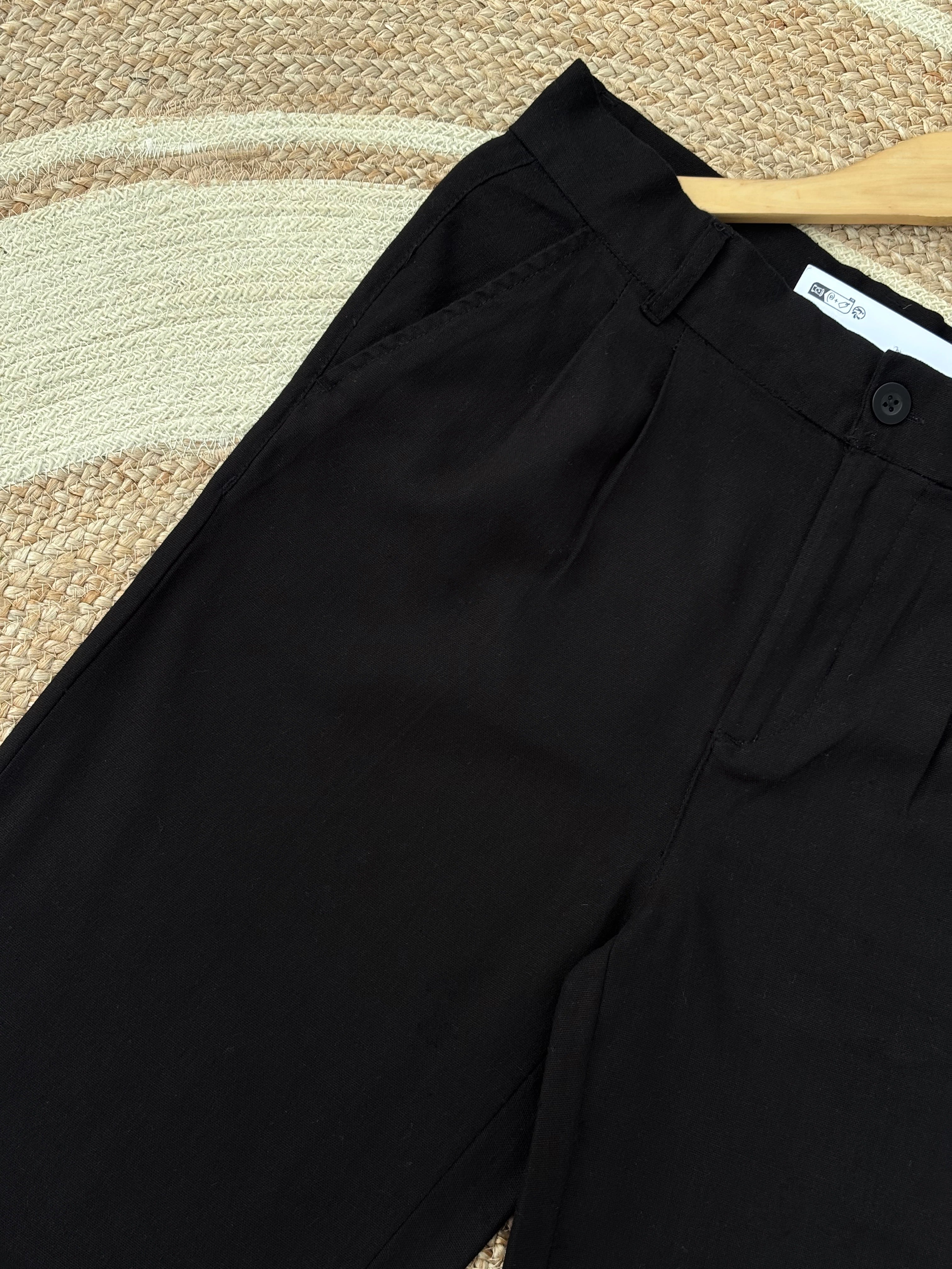 Finipiq Baggy Black Linen Pant.🍃