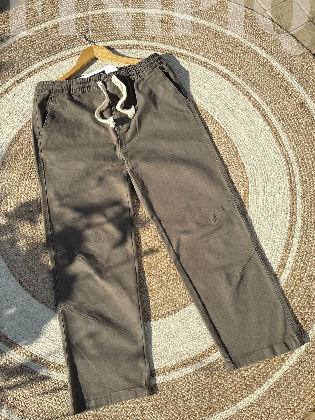 Timeless Finipiq Semi-Baggy Olive Drift Gabardine Trouser.🍃