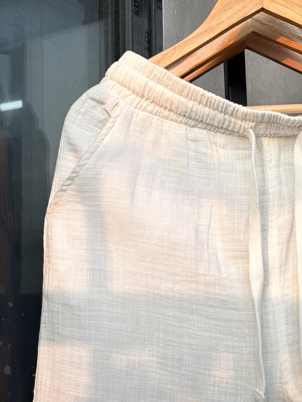 Finipiq (White) Flow Baggy Linen Pant.🍃