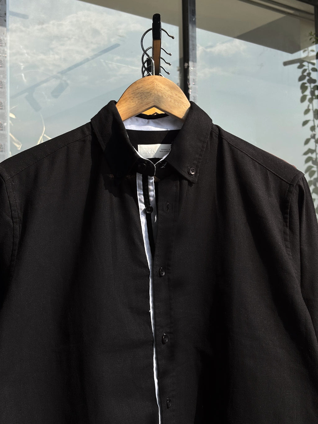 FINIPIQ Signature (Black) Oxford Shirt.🍂