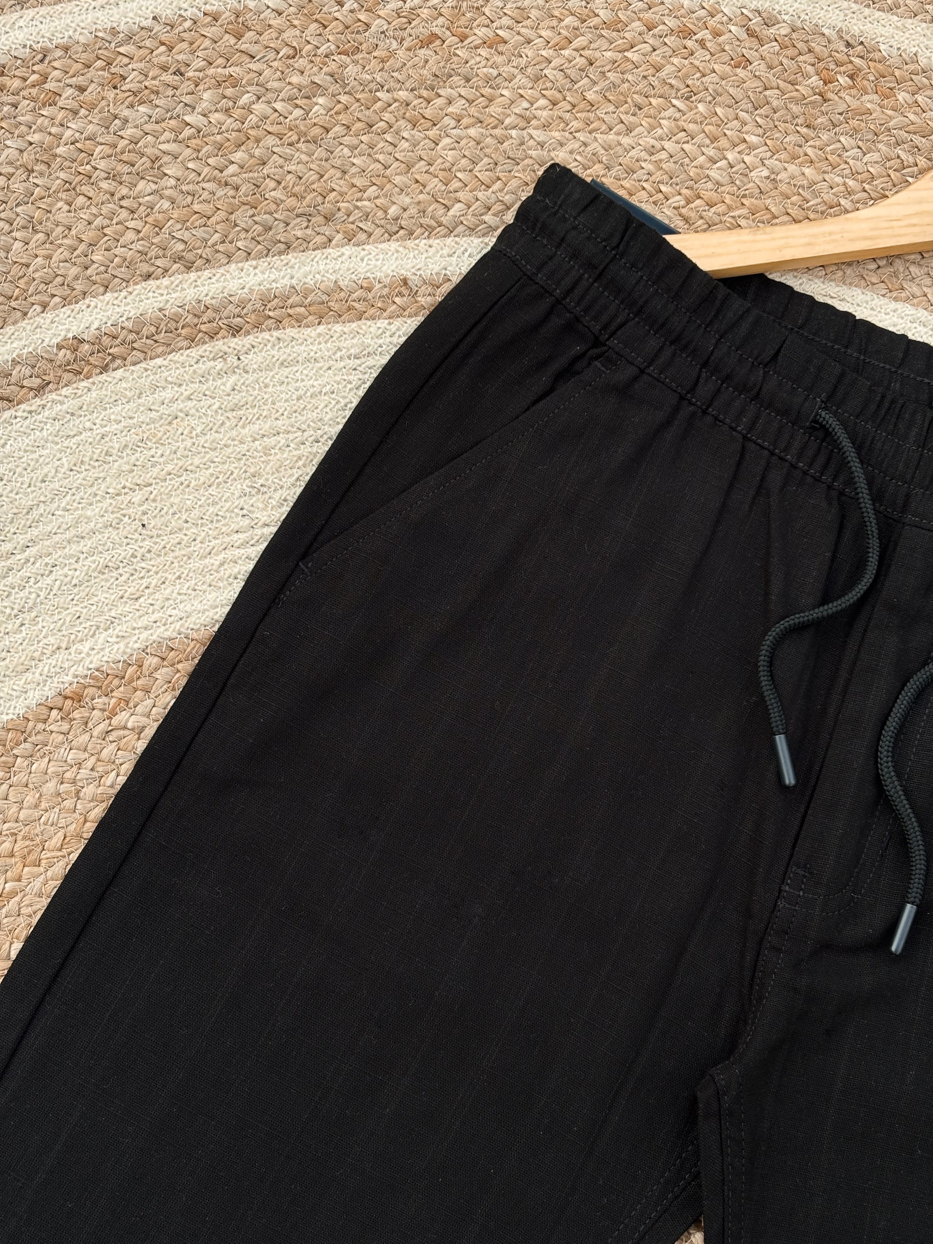 Finipiq- Export Quality Regular fit (Black) Linen pant.