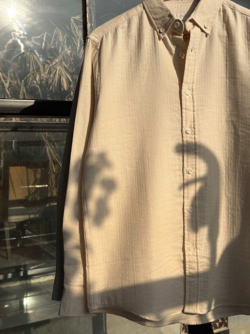 FINIPIQ Classic Striped (Off white) Shirt.🍂
