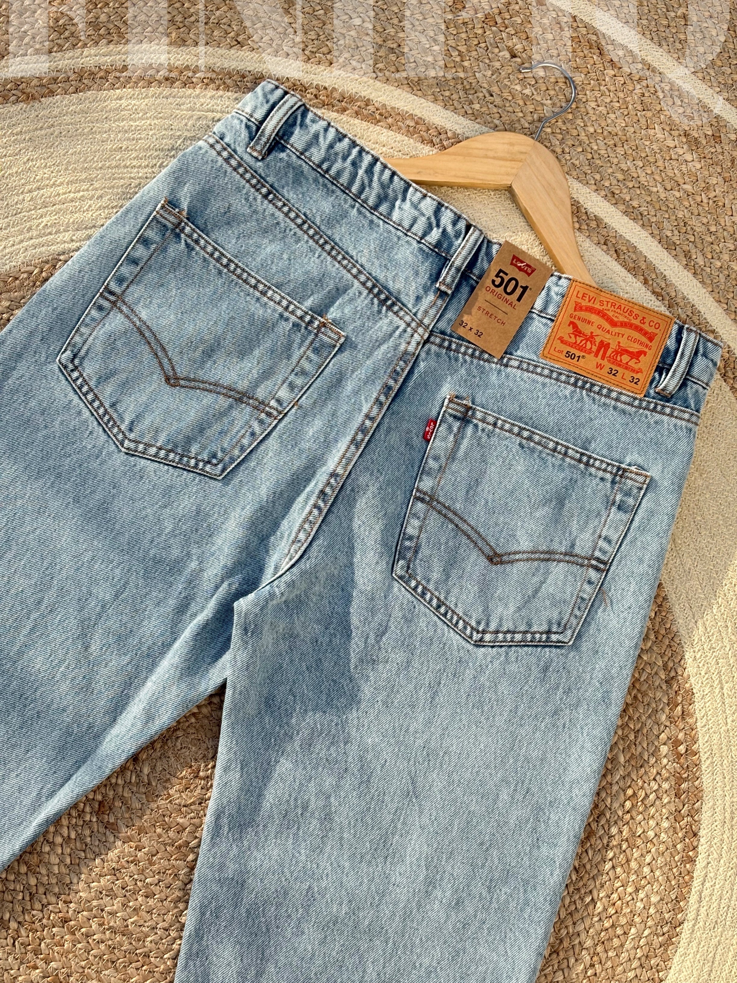 Finipiq 100% Export (Cloud Wash) semi-baggy denim.🍃