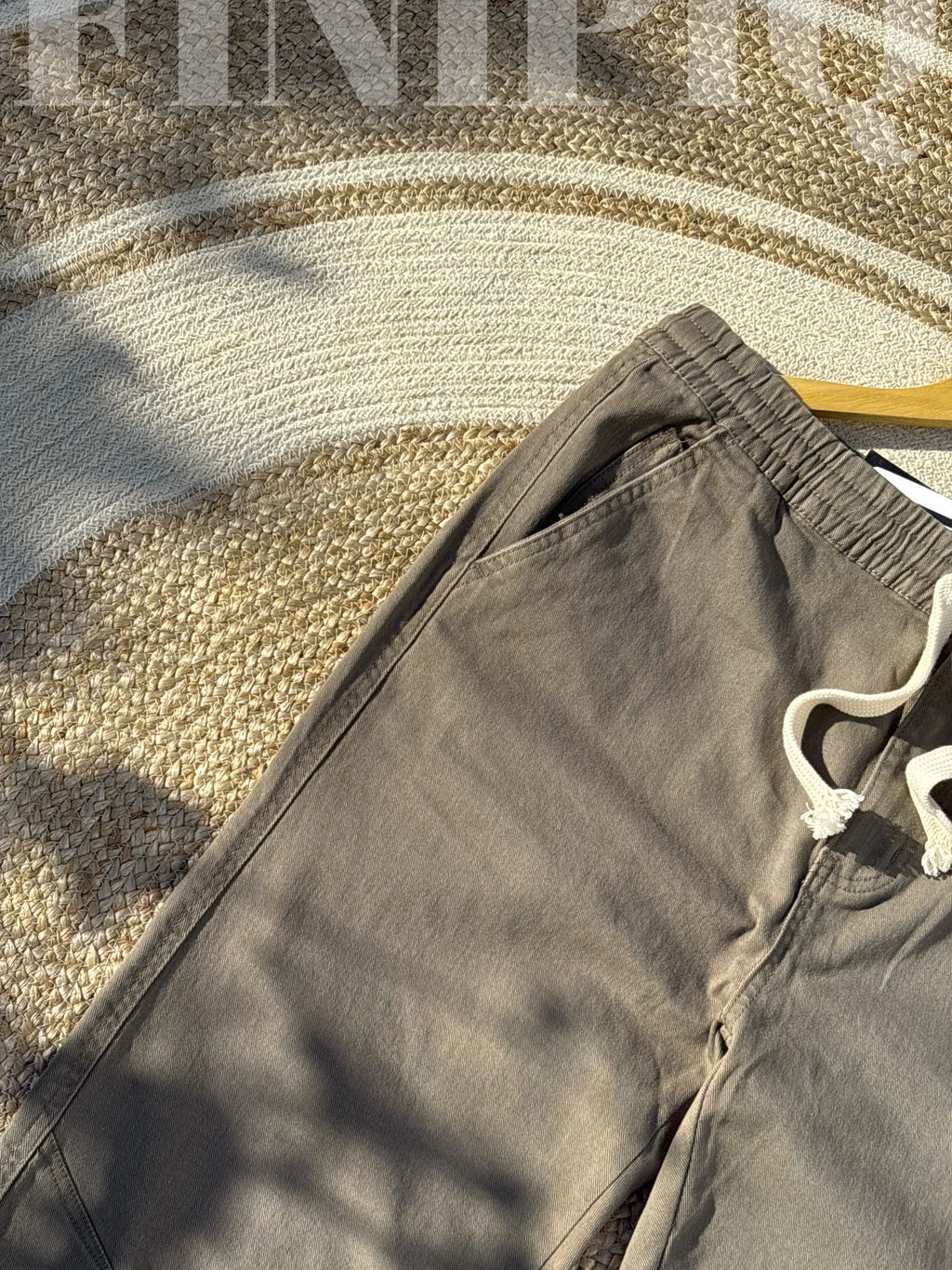 Timeless Finipiq Semi-Baggy Olive Drift Gabardine Trouser.🍃