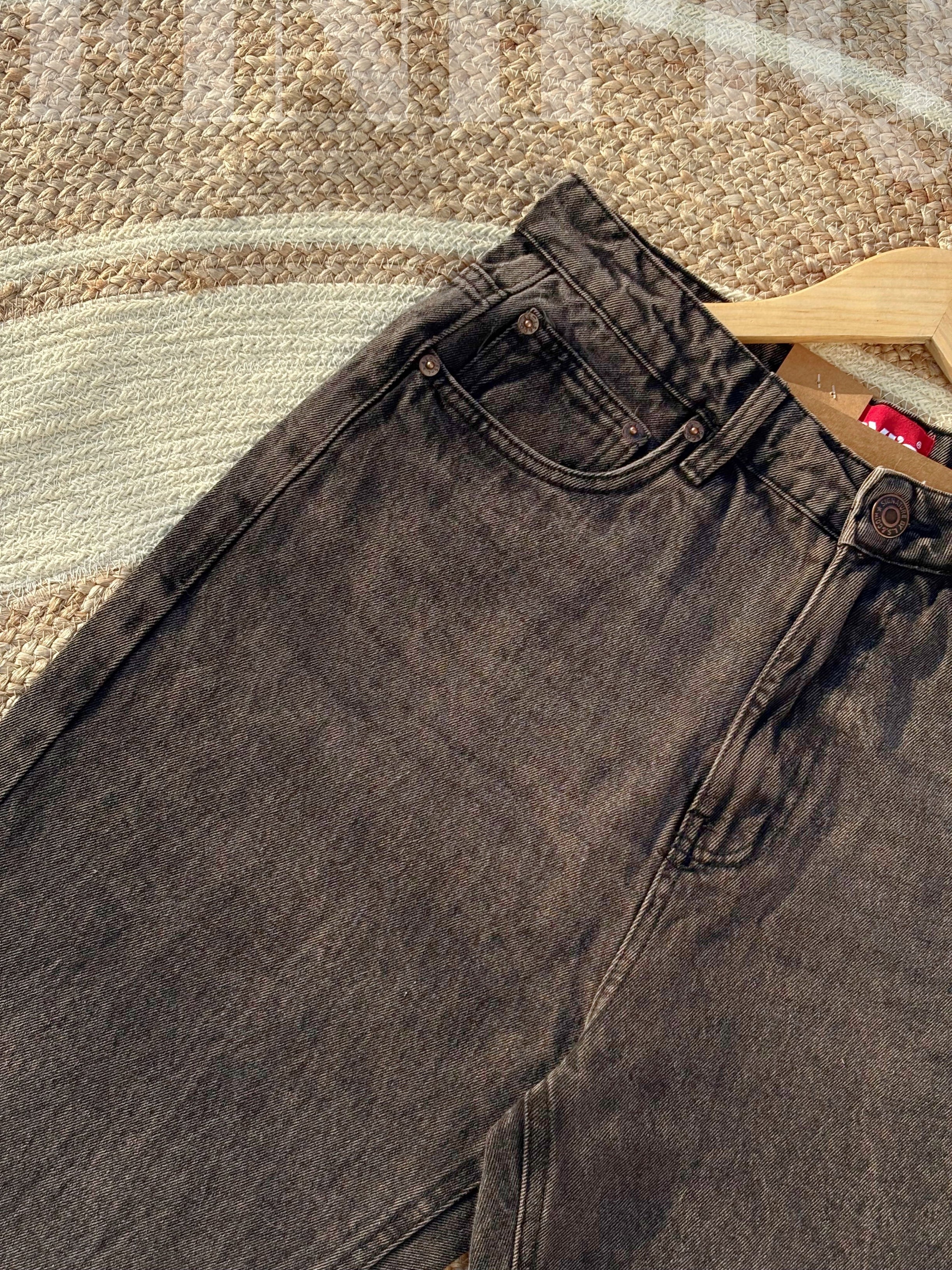 Finipiq 100% Export (Obsidian Wash) semi-baggy denim.🍃
