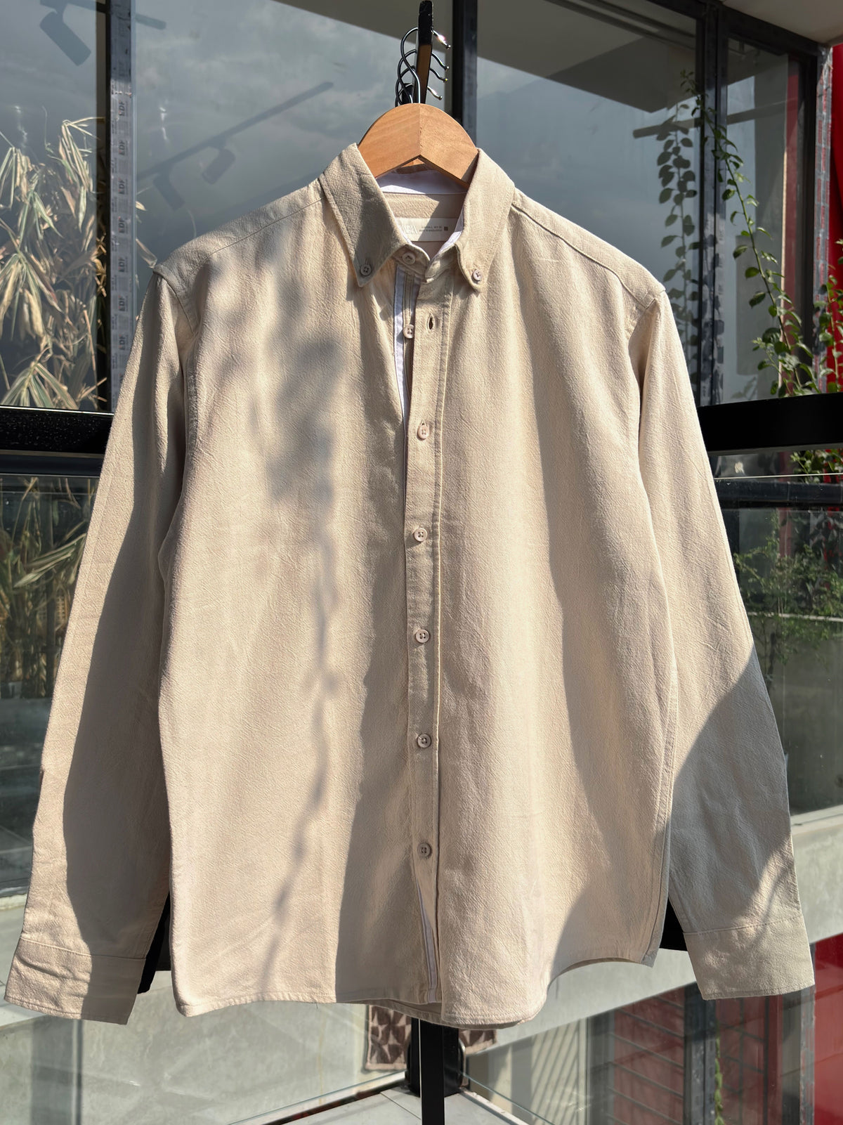 FINIPIQ Signature (Off White) Oxford Shirt.🍂