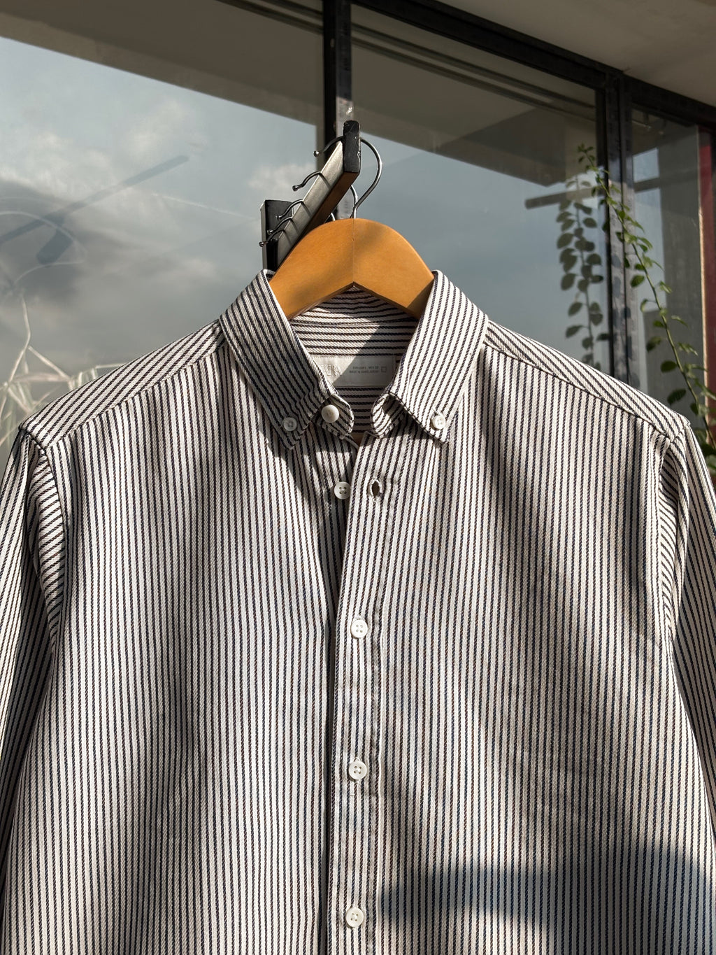 FINIPIQ Classic Striped (Charcoal Grey) Shirt.🍂