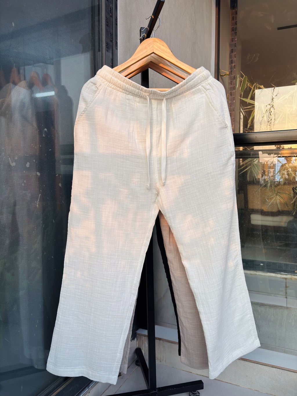Finipiq (White) Flow Baggy Linen Pant.🍃