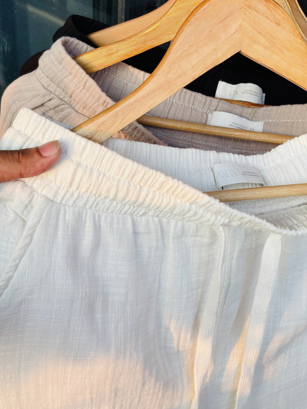 Finipiq (White) Flow Baggy Linen Pant.🍃