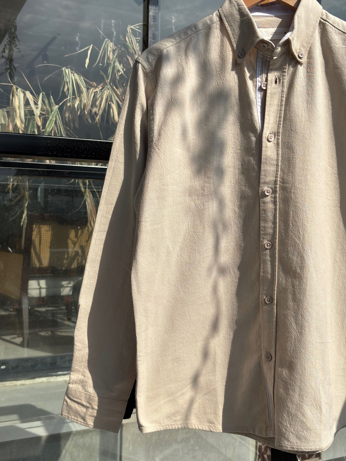 FINIPIQ Signature (Off White) Oxford Shirt.🍂
