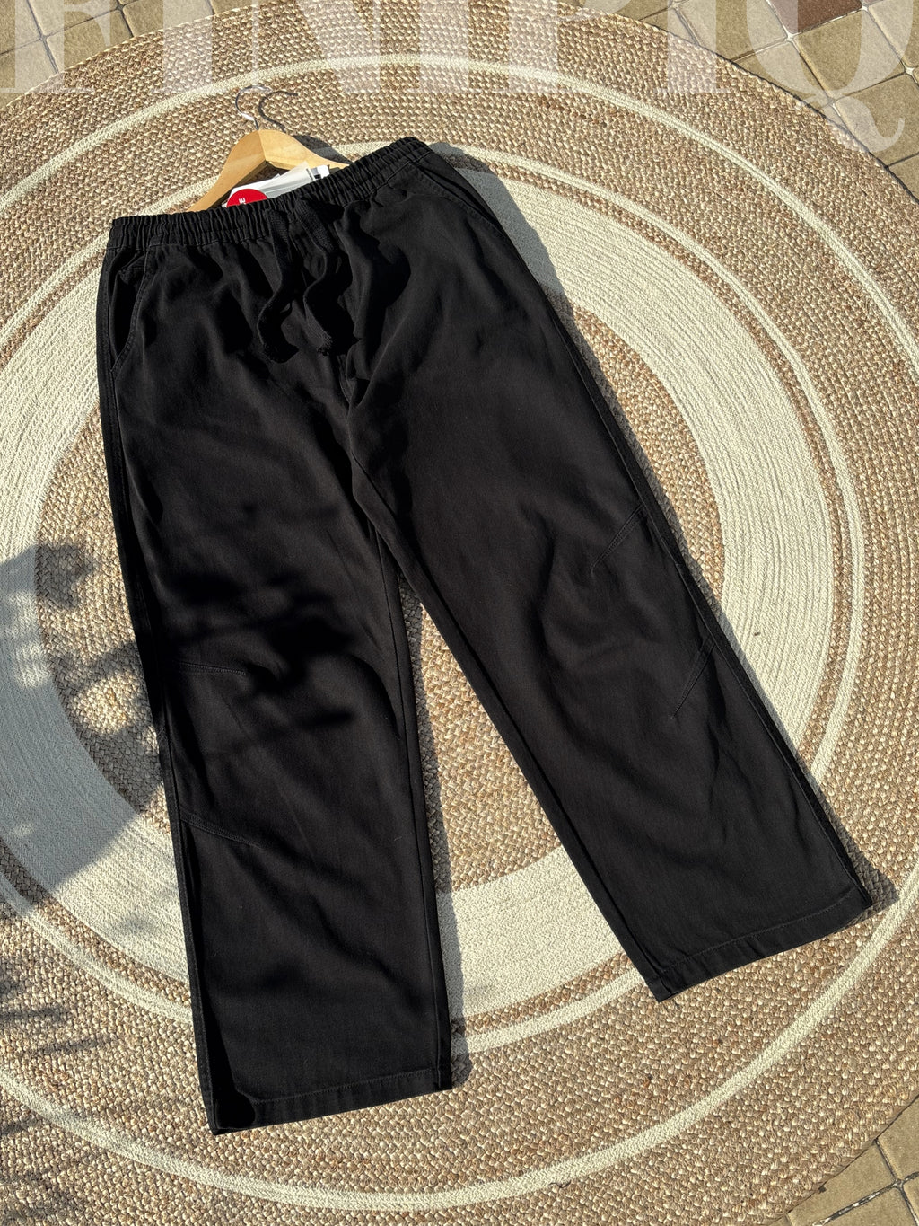 Timeless Finipiq Semi-Baggy Black Drift Gabardine Trouser.🍃
