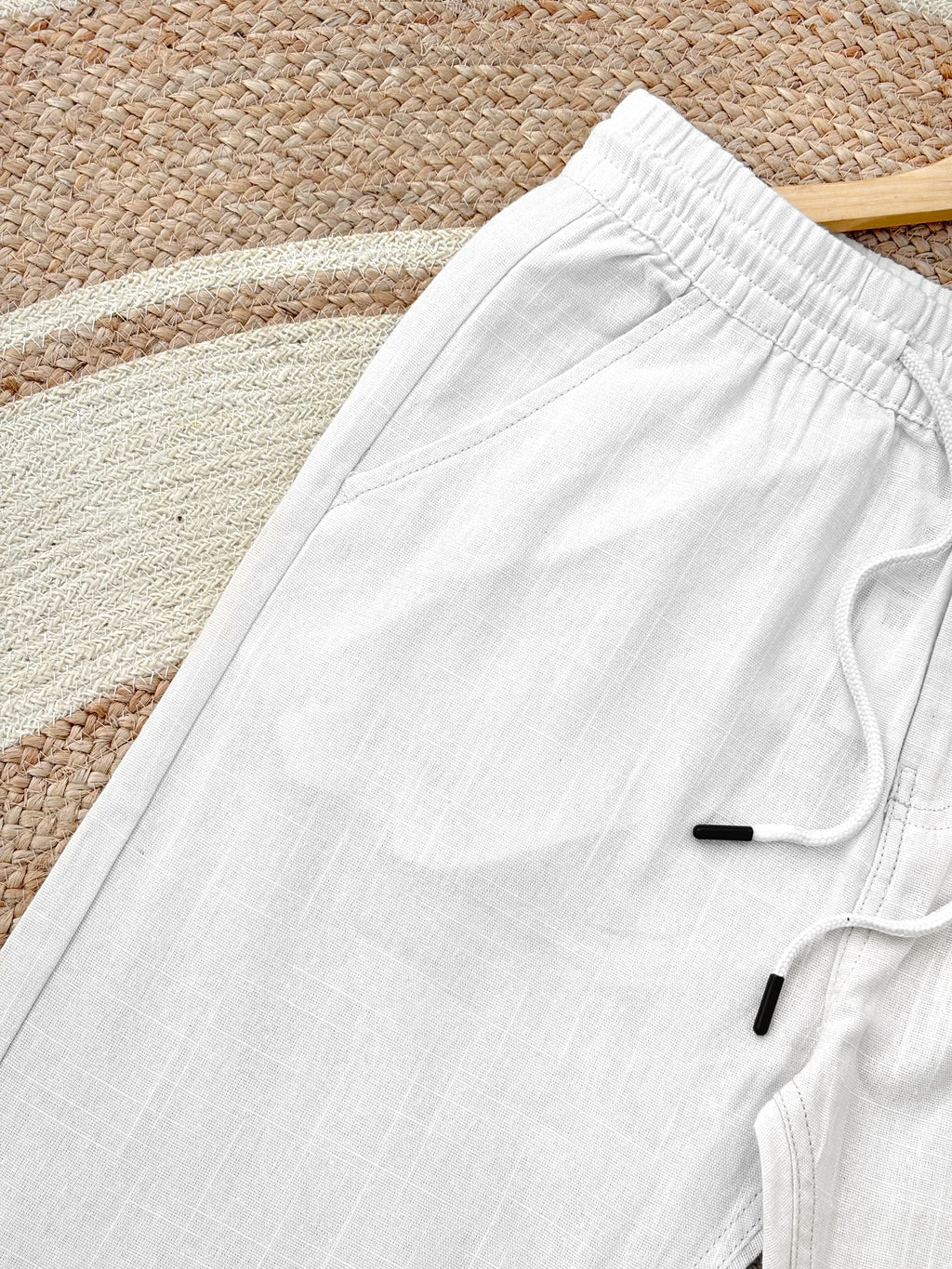 Finipiq- Export Quality Regular fit (White) Linen pant.